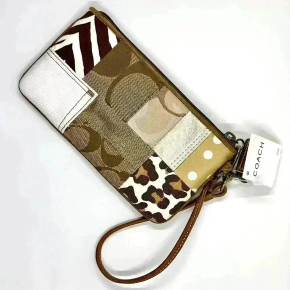 Coach NWT Patchwork Y2K Wristlet Color-block Wallet Bag Animal Print 2000s - Picture 1 of 8